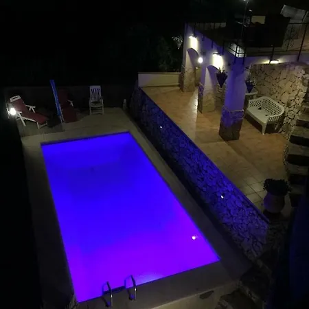 Villa Casa En La Colina *