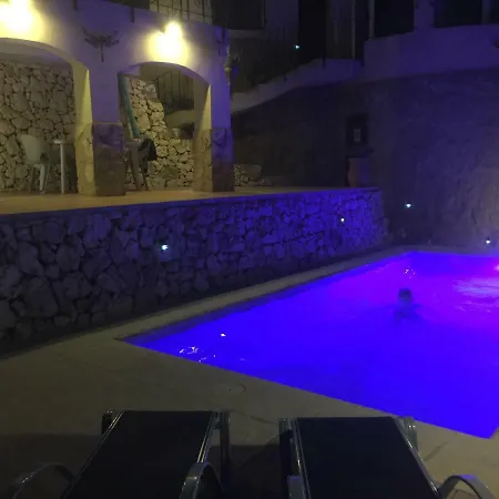Casa En La Colina Villa