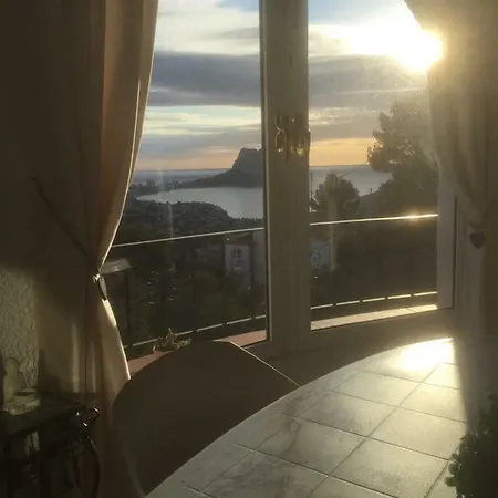 Casa En La Colina
